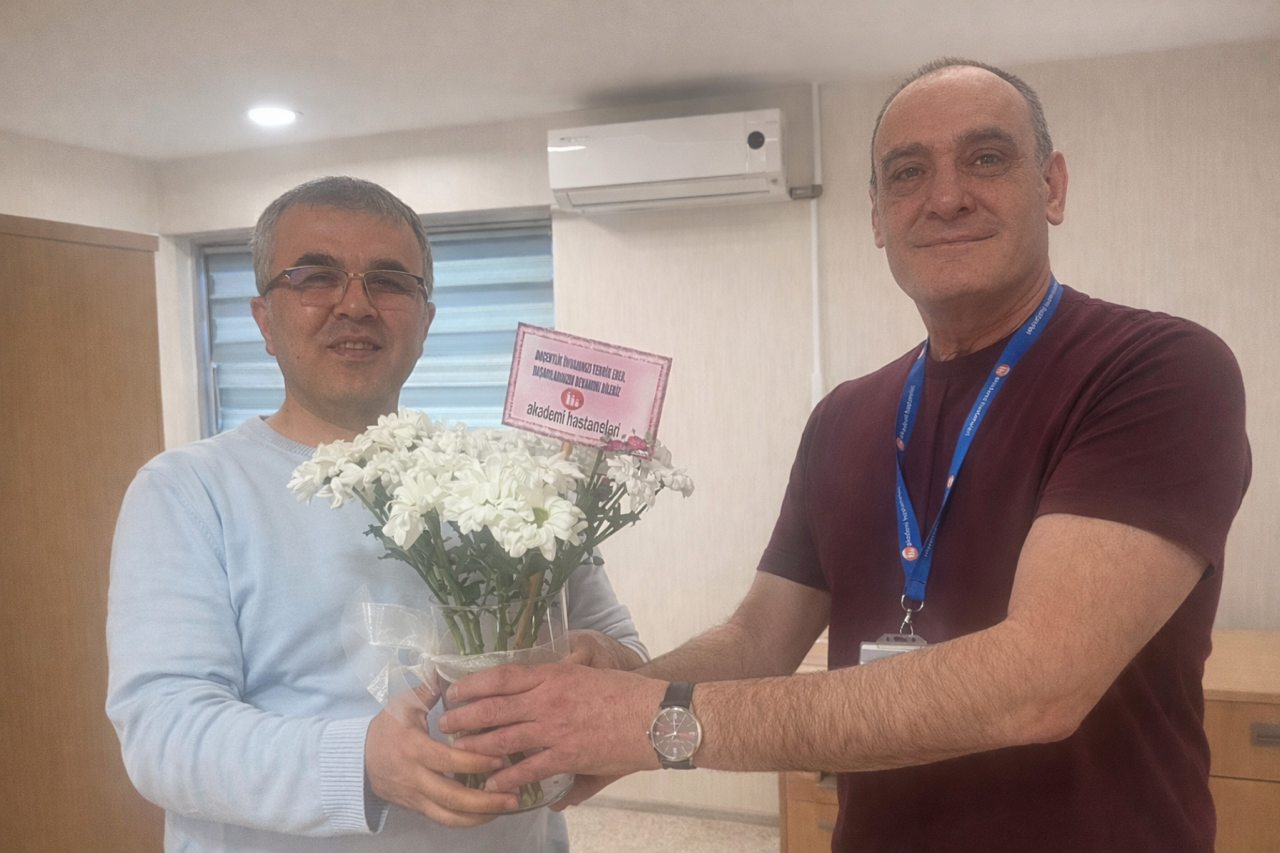 Doçentlik Ünvanı Tebrik